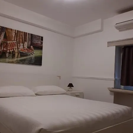 Апартаменты Castello Ground Floor Венеция